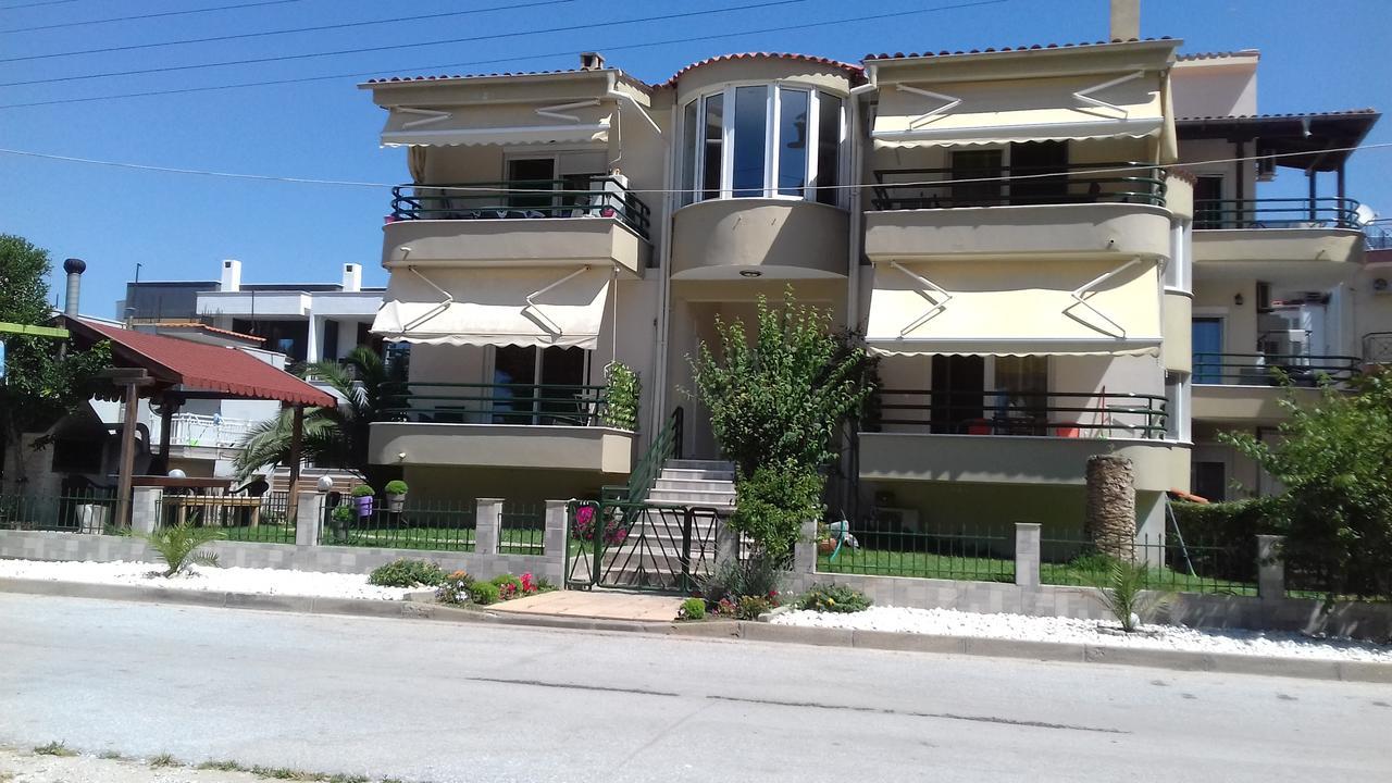 Dimitra Apartments Keramotí Exterior foto